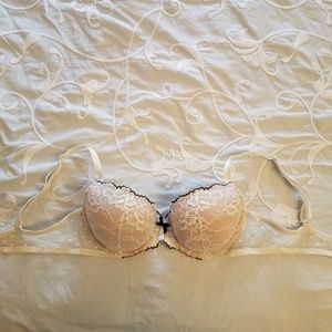 White Lace Victoria's Secret Bra